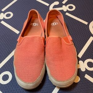 Ugg slip on flat